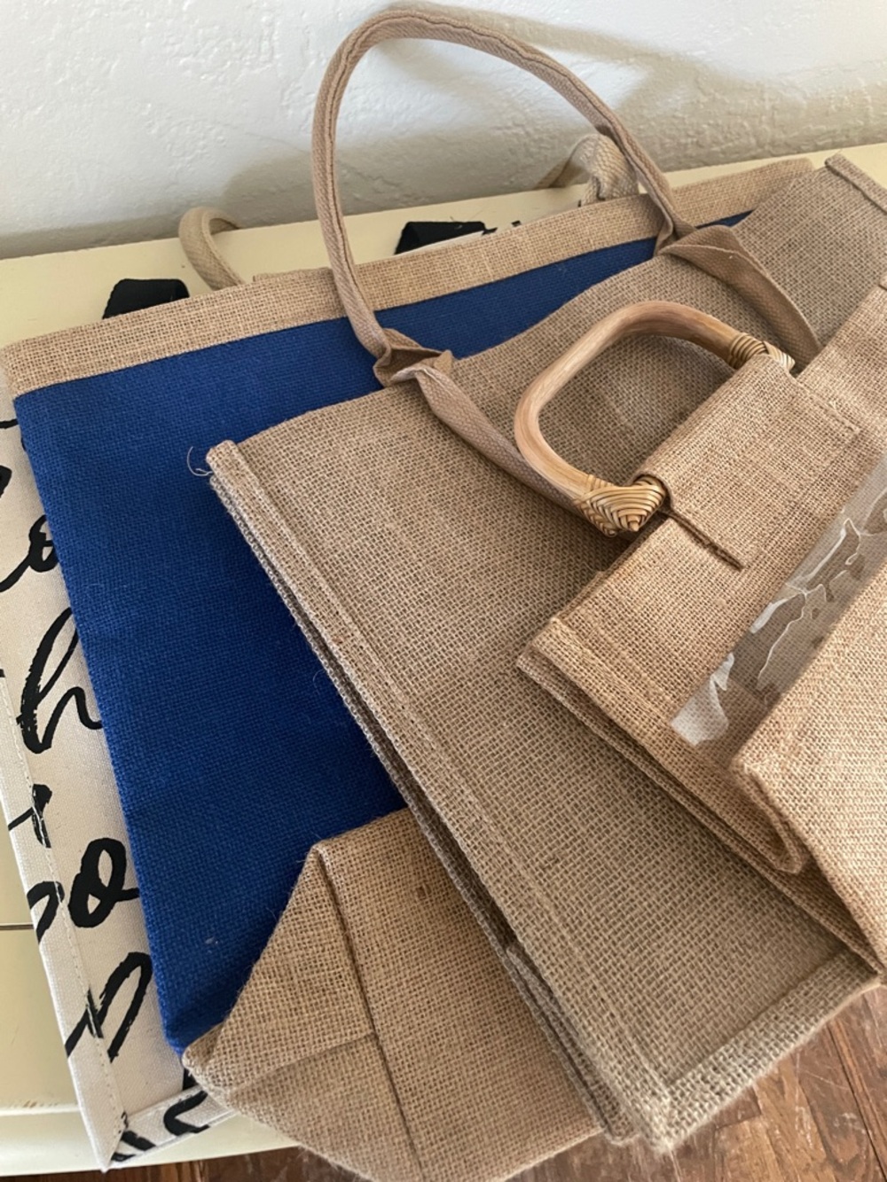 4 Totes - Picture 8 of 8
